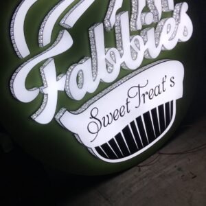 fabbies-3d-logo-glitter-signboard-multan
